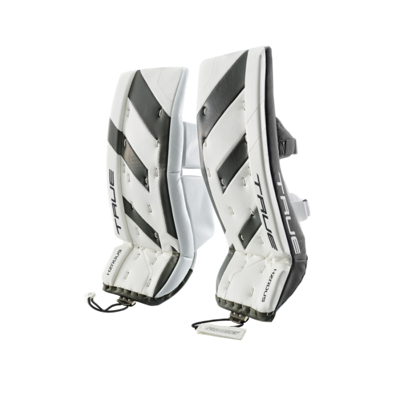 BETÓNY TRUE HZRDUS WHITE/BLACK 2026 JR 